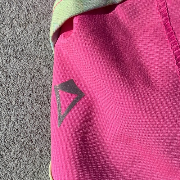 Hot pink and yellow Ivvivia Speedy shorts - Picture 3 of 3